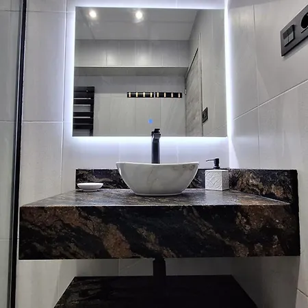 Apartamento Primera Linea, Vistas Al Castillo, Avda Papa Luna 10